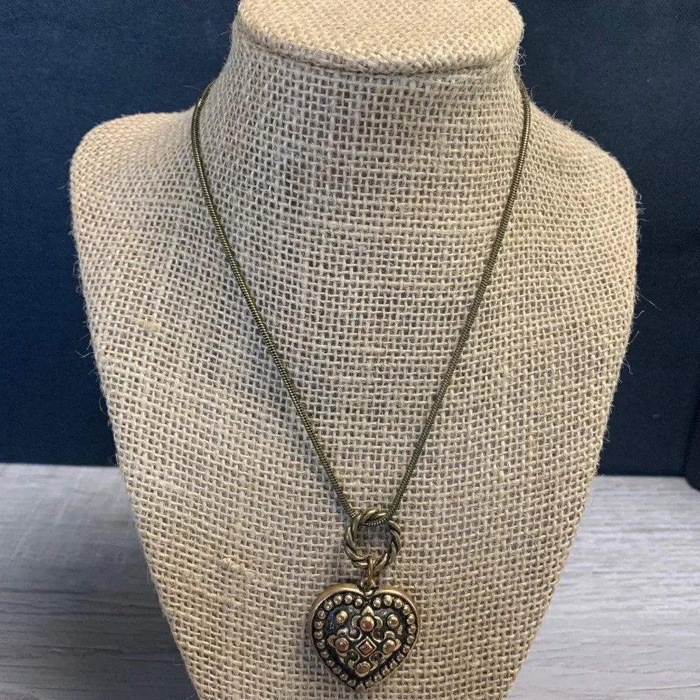 Vintage Antique Brass Tone Heart Pendant Snake Chain Necklace 16 Inch 4497